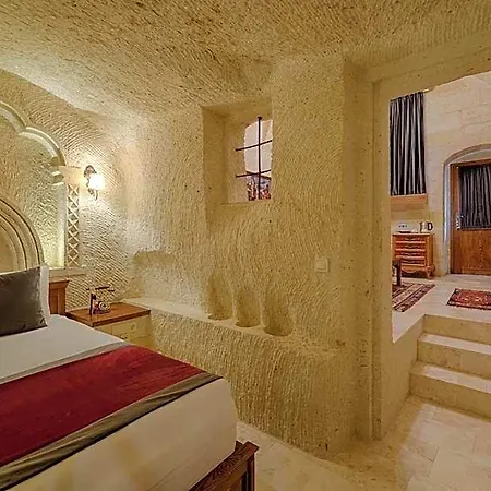 House 1938 Special Cave *